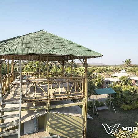 Lookout Villa - A Wandertrails Stay Szaszan Gir Kültér fotó